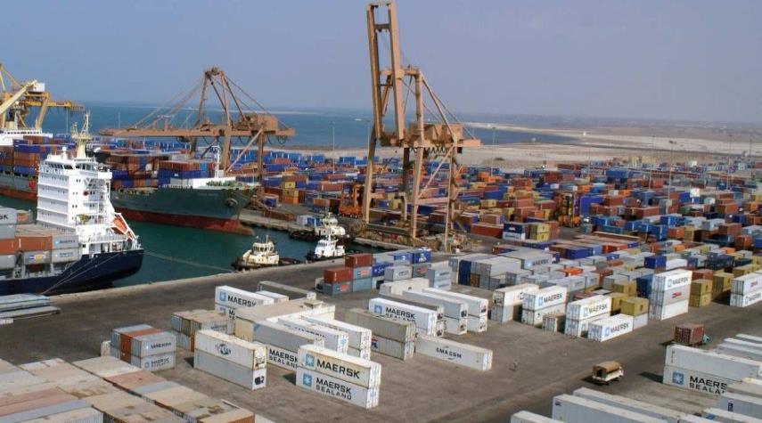 صنعاء تعلن اعتزامها إنشاء ميناء نفطي جديد