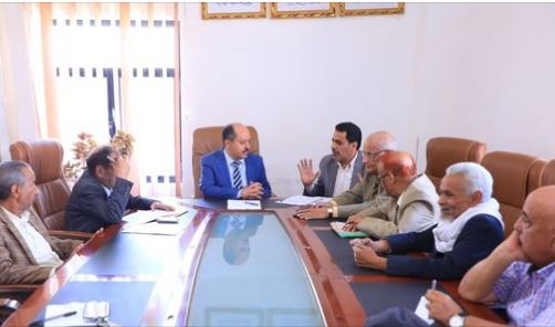 الشوتري يؤكد على الاستفادة من خبرات مستشاري وزارة الصناعة لتفعيل العمل