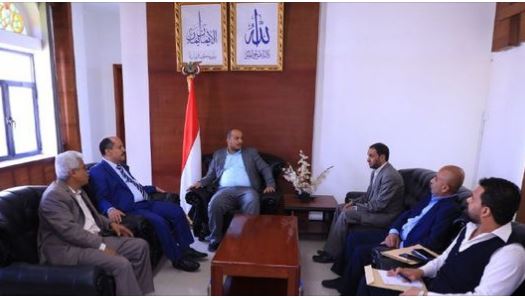 وزير الصناعة يؤكد دعم الوزارة لمؤتمر الاستثمار وتشجيع انشاء الشركات المساهمة