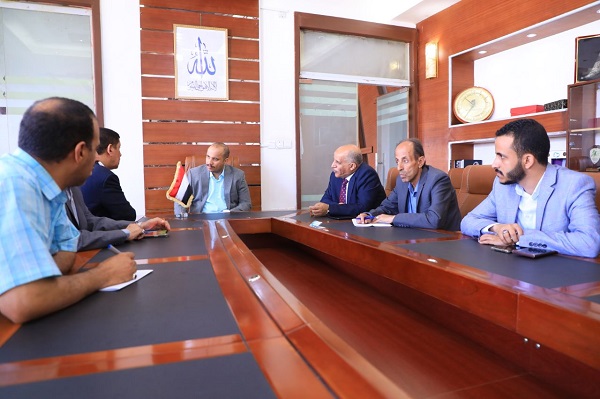 وزير الصناعة يؤكد الحرص على حل كافة المشاكل التي تواجه القطاع الخاص