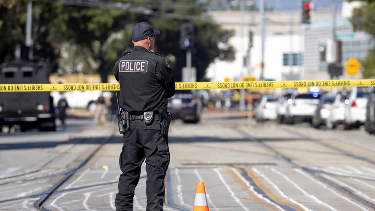 وفاة  3 فتيات بحادث دهس في ولاية كاليفورنيا