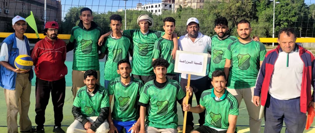 في إطار الفعاليات الاحتفائية بالمولد النبوي الشريف.. انطلاق منافسات بطولة طوفان الأقصى للكرة الطائرة بجامعة صنعاء