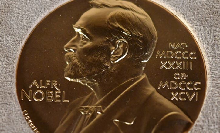 منح جائزة نوبل في الاقتصاد لعام 2022 عن دراسة البنوك والأزمات
