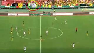 فضيحة مدوية في كأس إفريقيا.. الحكم ينهي مباراة تونس ومالي قبل نهاية الوقت الأصلي!