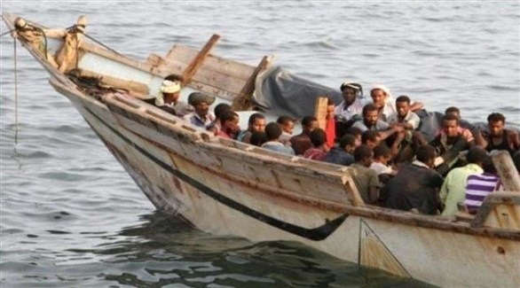 غرق قارب مهاجرين قبالة سواحل اليمن وجثث تطفو شمال عدن