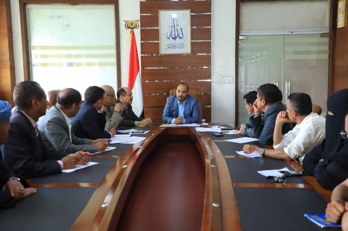 صنعاء .. مصفوفة لتشجيع الإنتاج المحلي ومكتب لمقاطعة البضائع الصهيونية