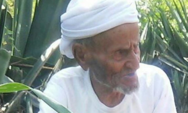 وفاة معمر يمني عن 120 عاما و90 حفيدا