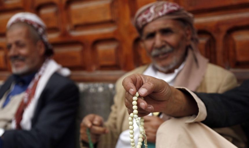 تكافل ومبادرات .. رمضان اليمن يواسي قلوبا أرهقتها الحرب