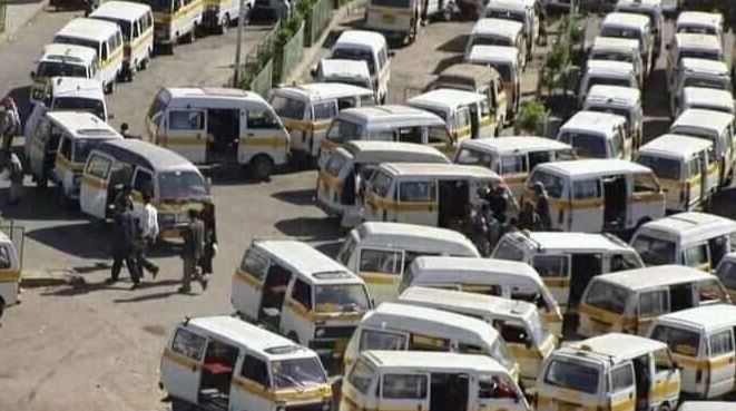 هيئة النقل تؤكد على تسعيرة نقل الركاب في صنعاء