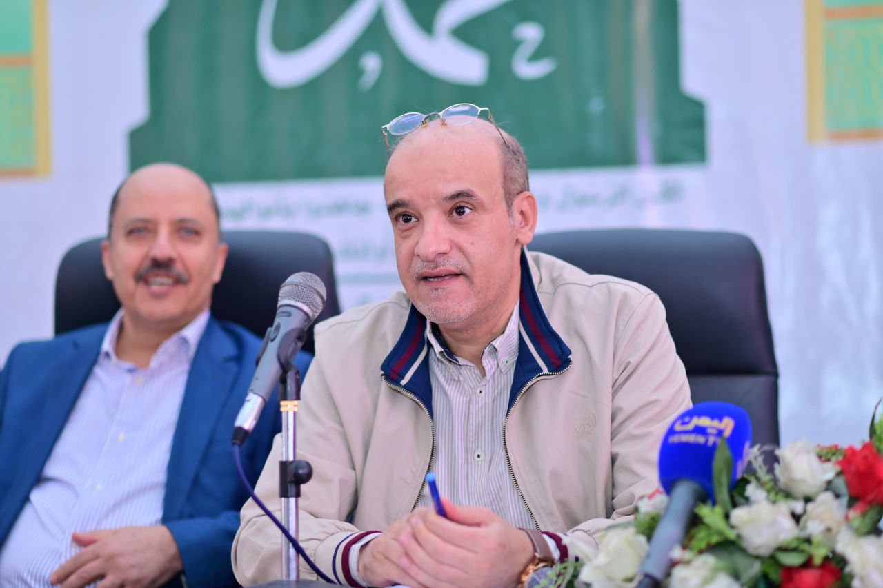 60 محاسبا قانونيا يؤدون اليمين القانونية .. وزير الاقتصاد والصناعة : خدمة المواطن محور برنامج حكومة التغيير