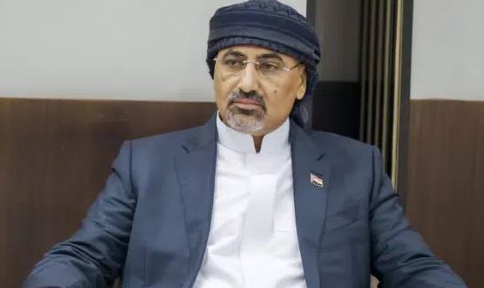 رقم هاتف عيدروس الزبيدي يثير ضجة جنوبية