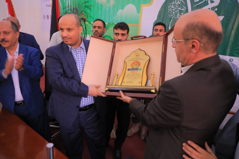 الاقتصاد والصناعة تقيم فعالية تكريمية كبيرة للوزير السابق محمد المطهر