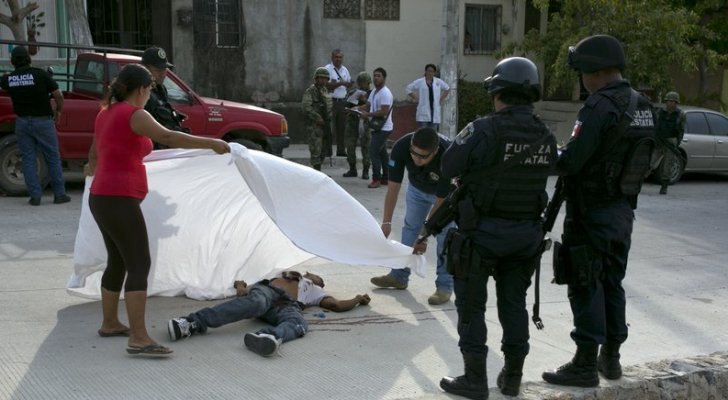 المكسيك.. مقتل 35 شخصا في حرب عصابات المخدرات