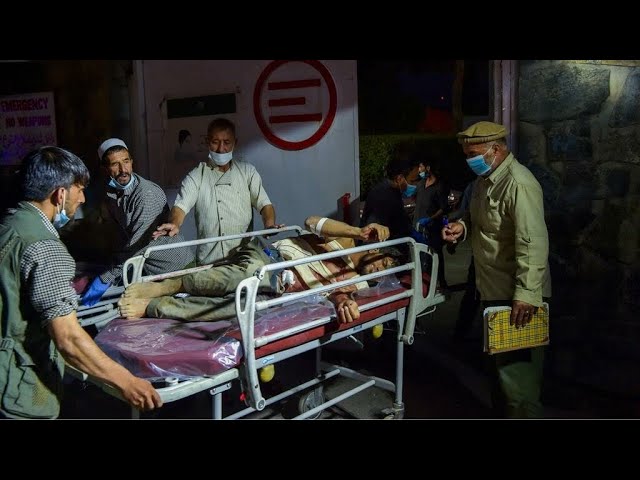 مقتل 12 جندي أمريكي وعشرات الأفغان بتفجير في مطار كابول