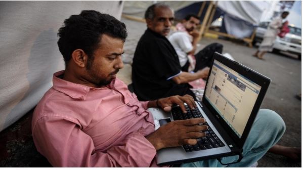 تردي خدمات الاتصالات يزيد البطالة في اليمن