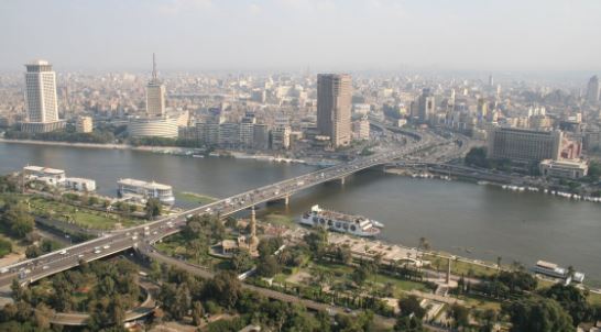 مصر تسعى للحصول على قرض بـ 6 مليارات دولار 